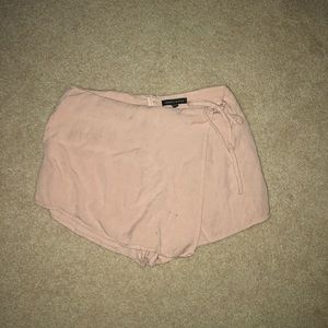 KENDALL AND KYLIE collection shorts SIZE MEDIUM